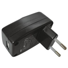 Univeralus įkroviklis USB