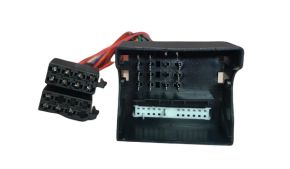 AT07 Ford valdymo ant vairo adapterio laidas